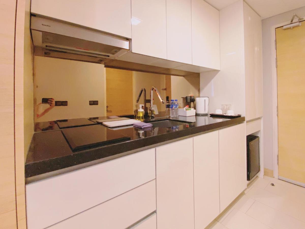 Straits Suite By C Homestay Malacca Bagian luar foto