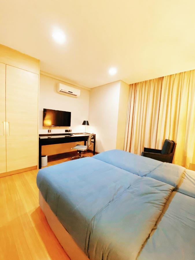 Straits Suite By C Homestay Malacca Bagian luar foto
