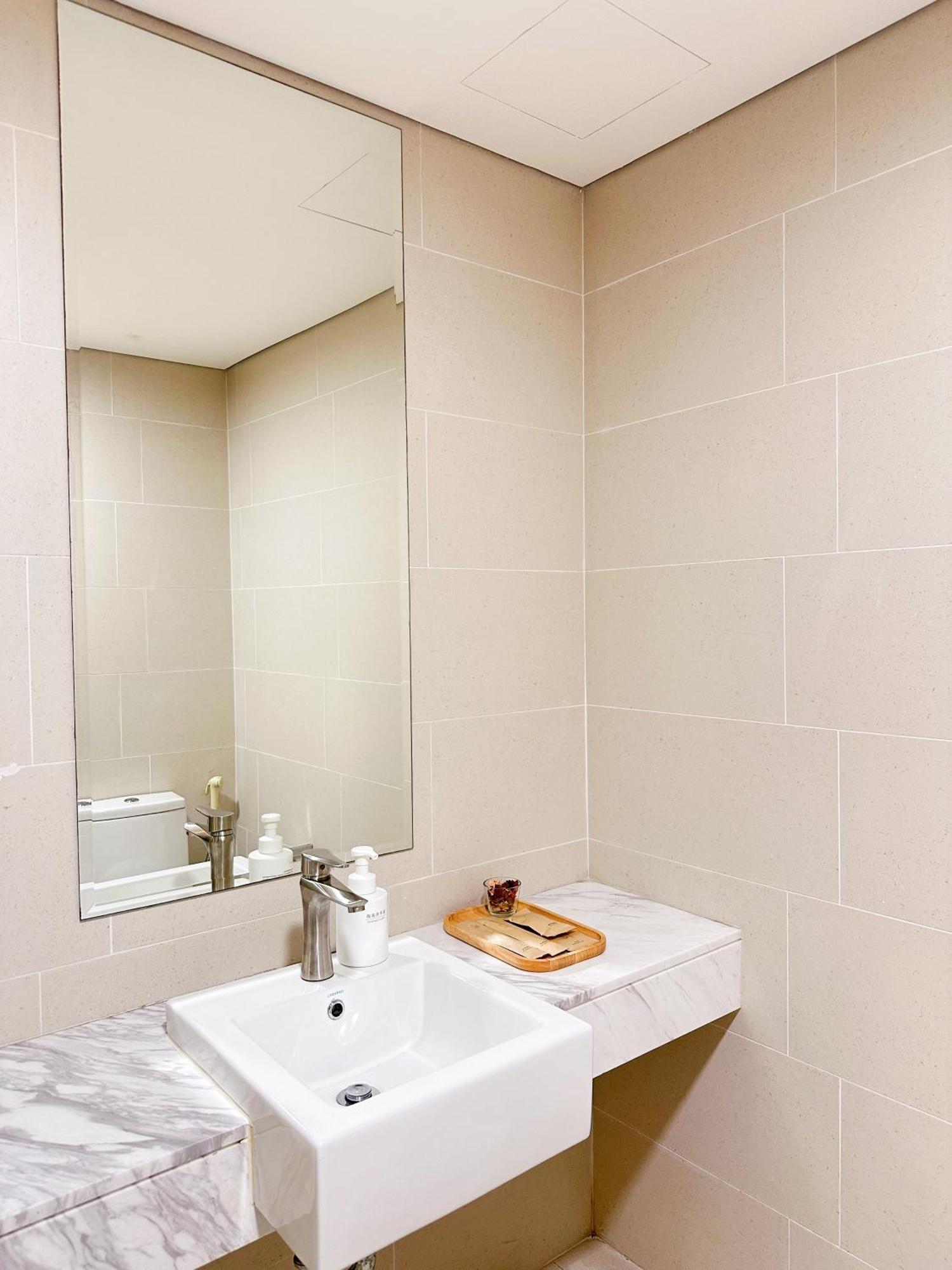Straits Suite By C Homestay Malacca Bagian luar foto