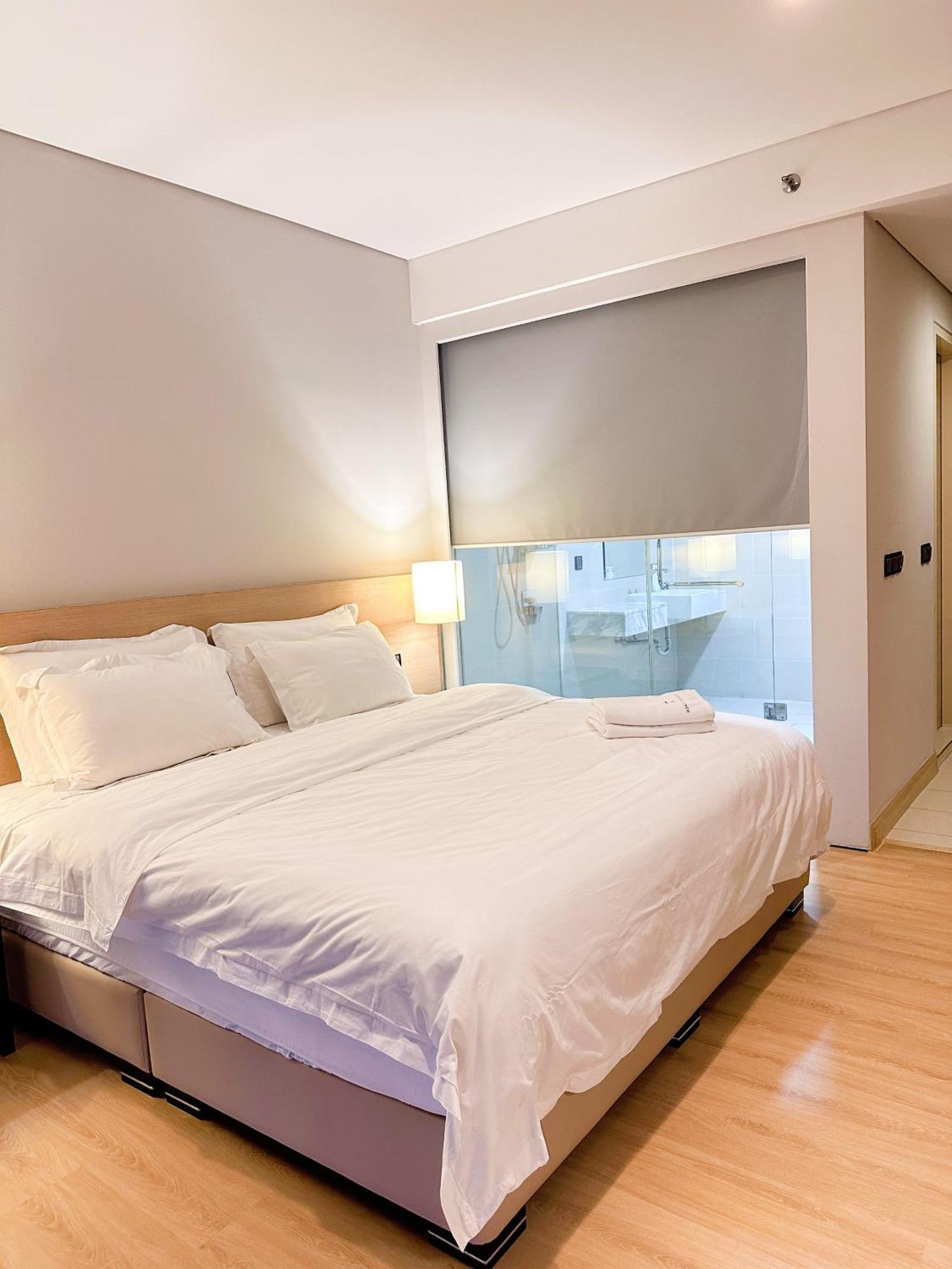 Straits Suite By C Homestay Malacca Bagian luar foto
